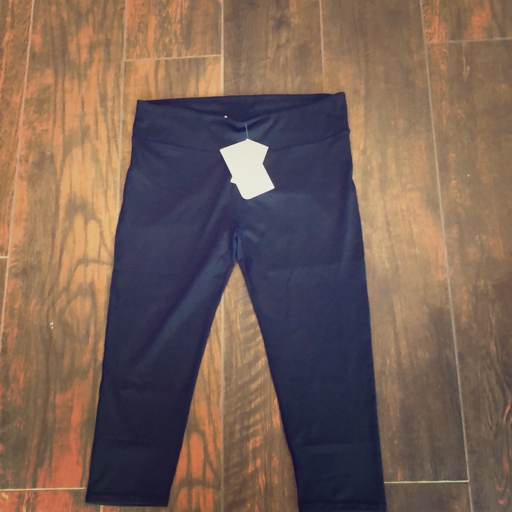 Fabletics Crop leggings